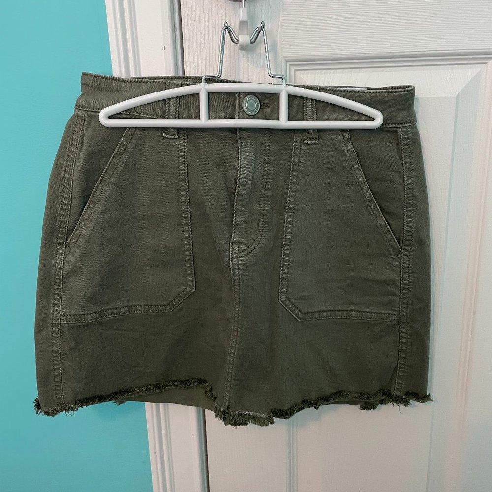 American Eagle Super Stretch Army Green Mini Skirt